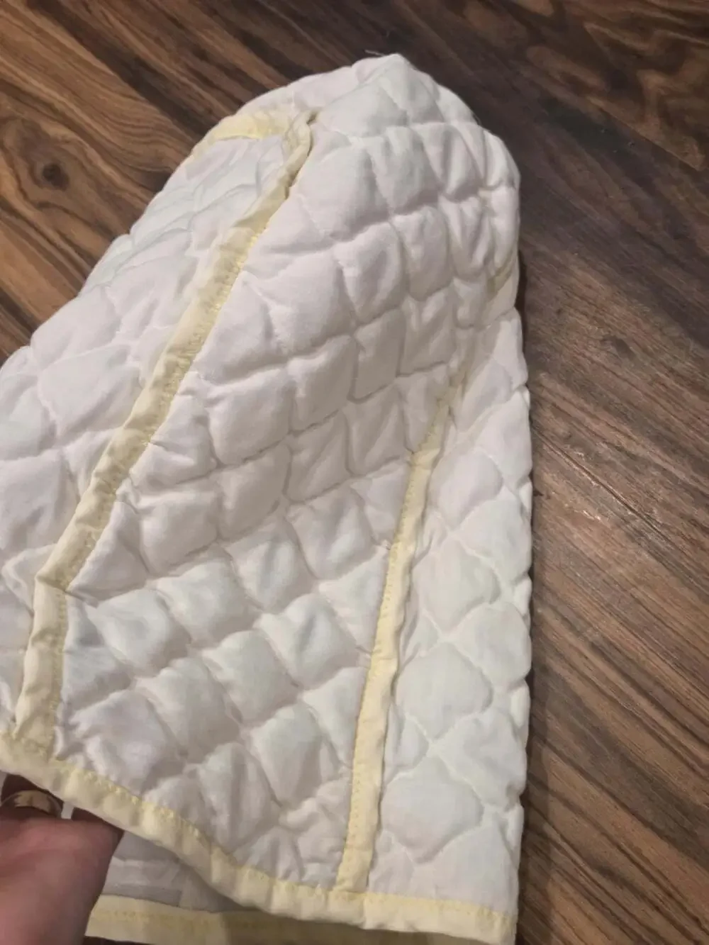 Vtg White Quilted Kitchen Appliance Dust Covers Set of 2 Yellow Trim Soft